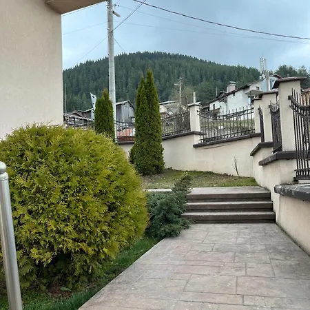 Guest house Tairovi